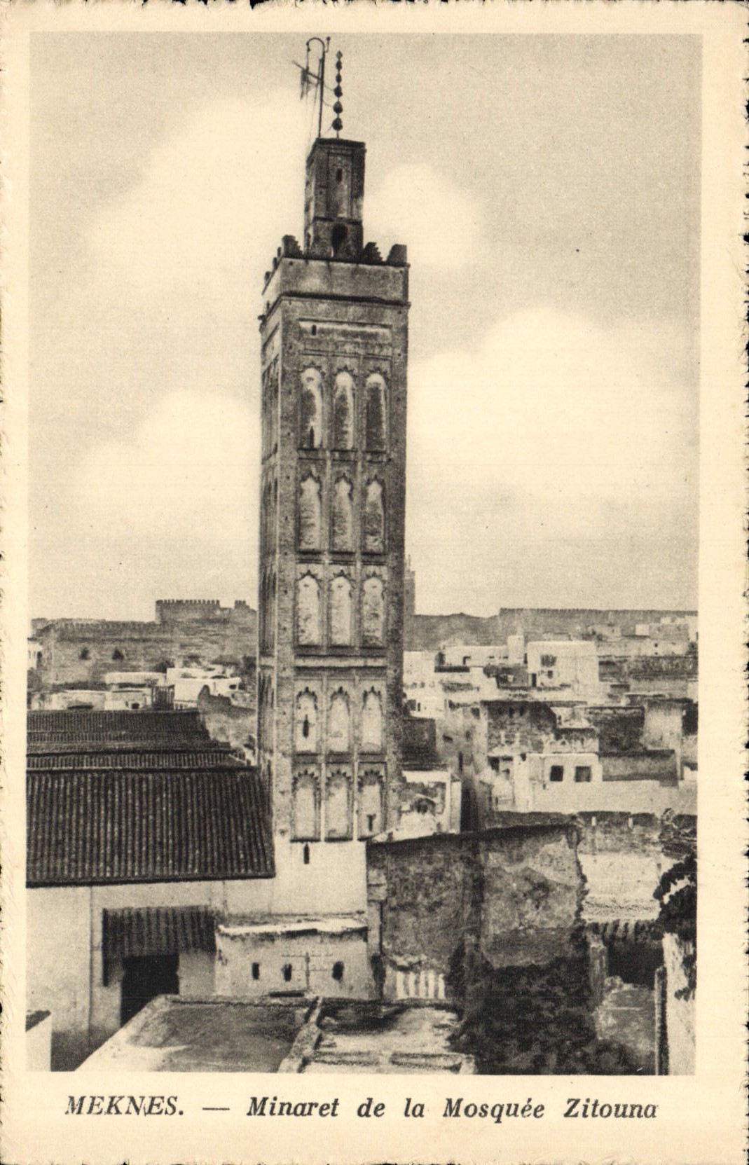 VINTAGE POSTCARD Meknes Minaret of the Zitouna Mosque