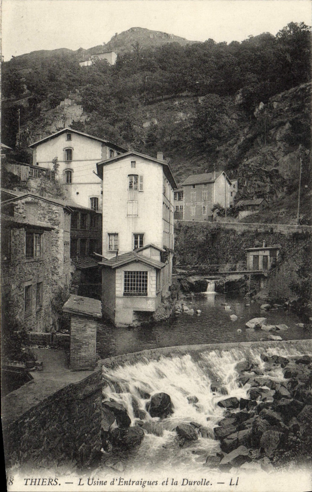 VINTAGE POSTCARD Thiers the Factory D' Entraigues And Durolle