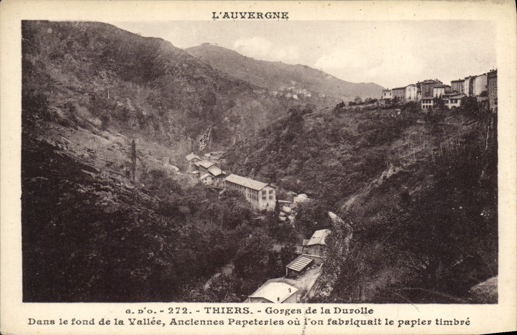 VINTAGE POSTCARD Auvergne Thiers Falls Of Durolle In Depths of the valley the Old paper mills