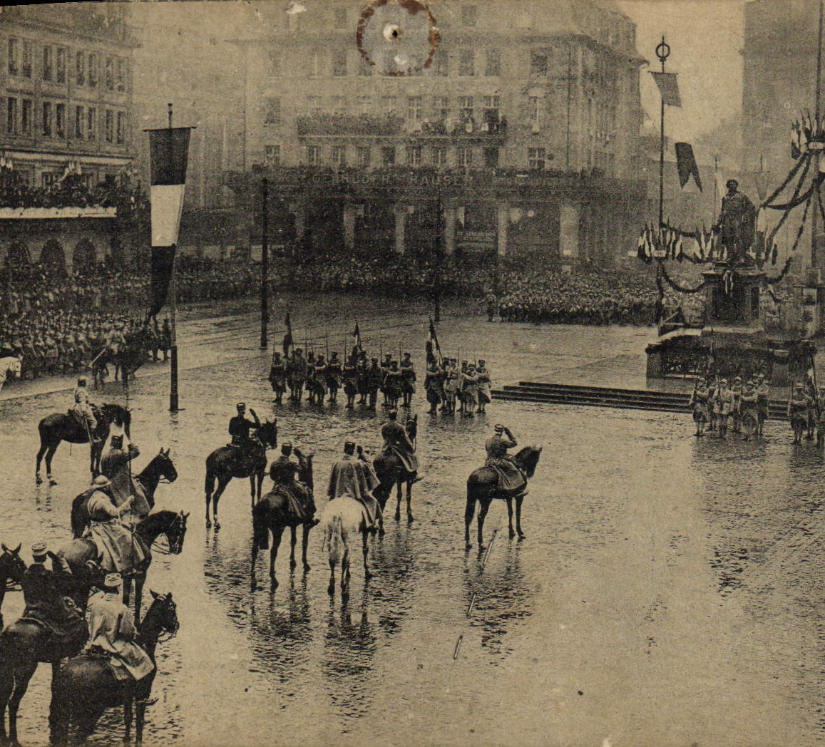 La POSTAL de la VENDIMIA el saludo Kleber del mariscal de Foch tiene Estrasburgo