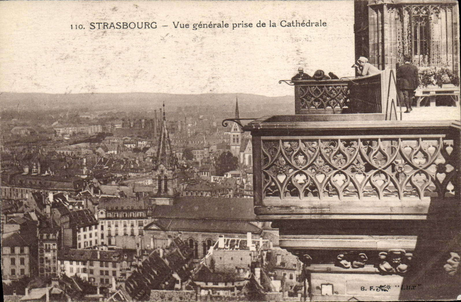 Opinión de Estrasburgo de la POSTAL de la VENDIMIA tomada de la catedral