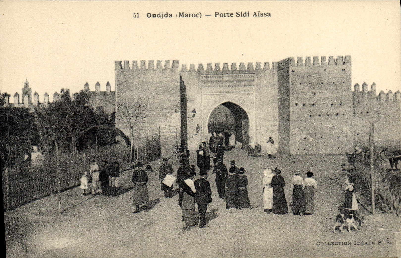 CPA Oudjda Porte Sidi Aissa