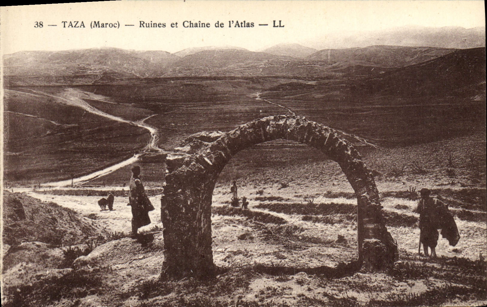 CPA Taza Ruines Et Chaine De l'Atlas