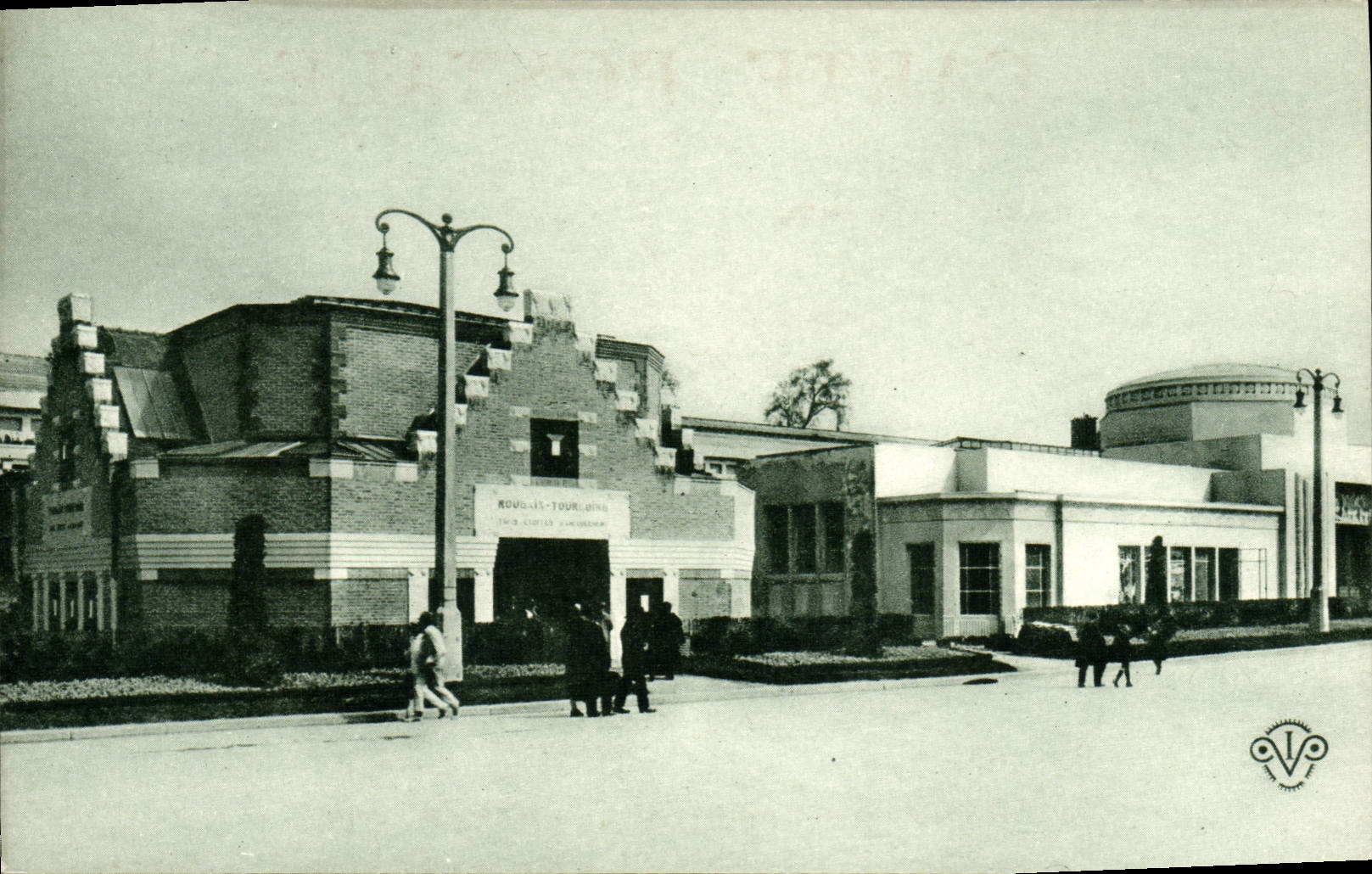 CPA Esplanade Des Invalides Pavillons Regionaux Paris