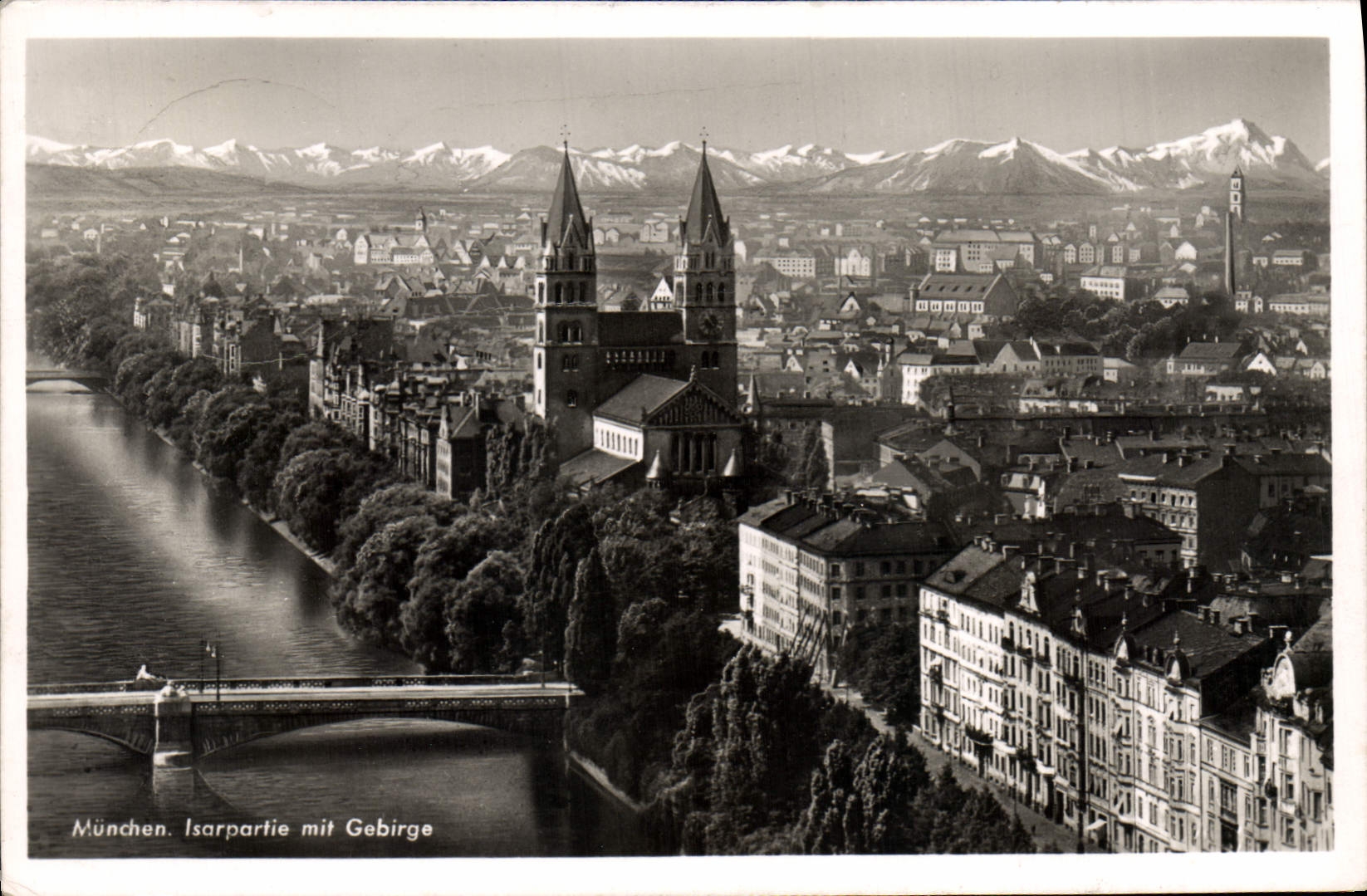 VINTAGE POSTCARD Munchen Isarpartie MIT Gebirge