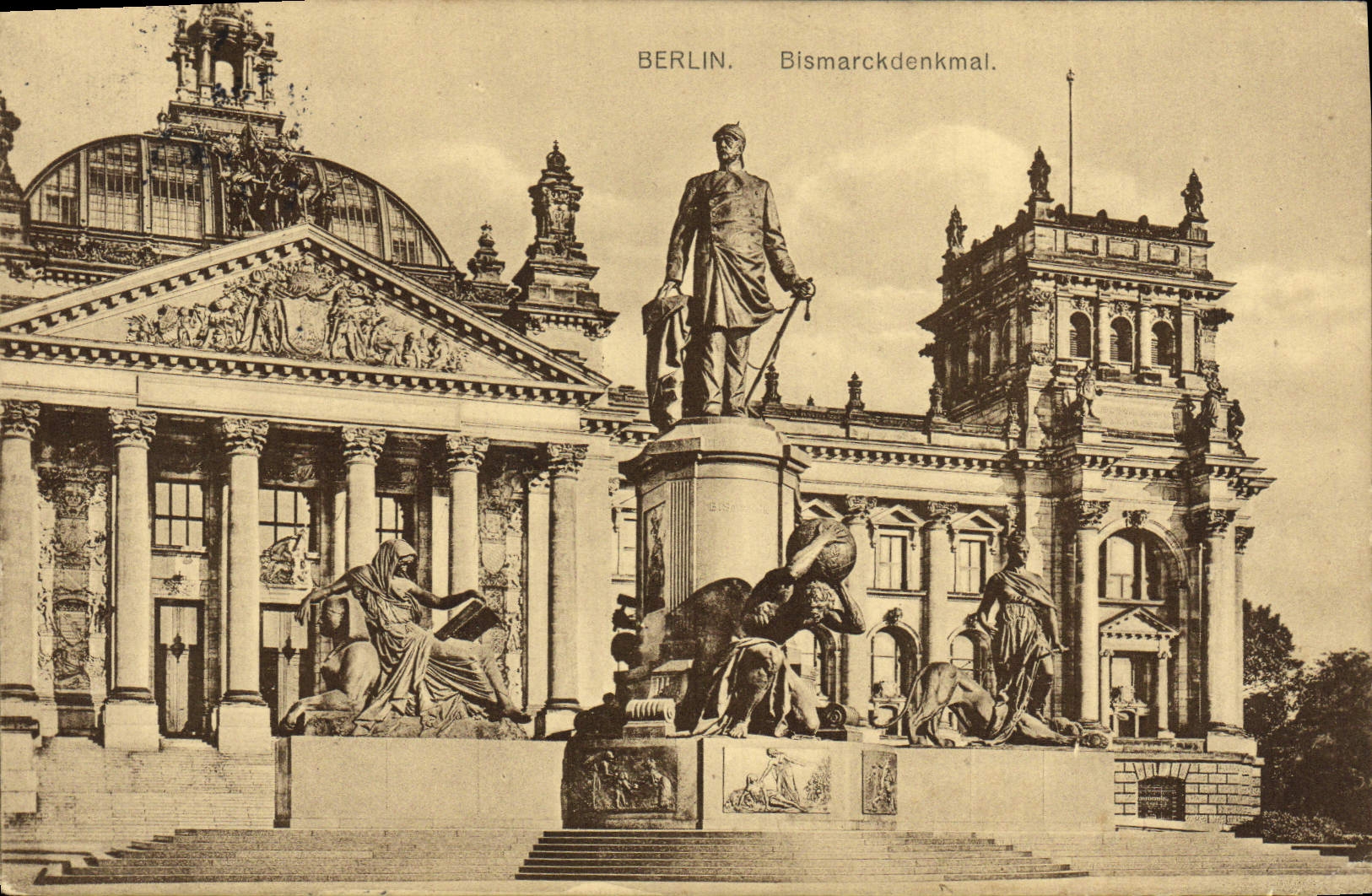 CPA Berlin Bismarckdenkmal