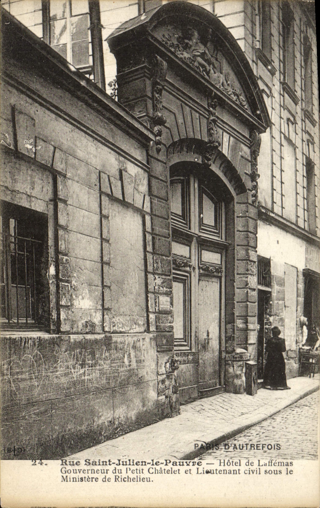 CPA Paris d'Autrefois Rue Saint Julien Le Pauvre Hotel De Laffemas Gouverneur Du Petit Chatelet 