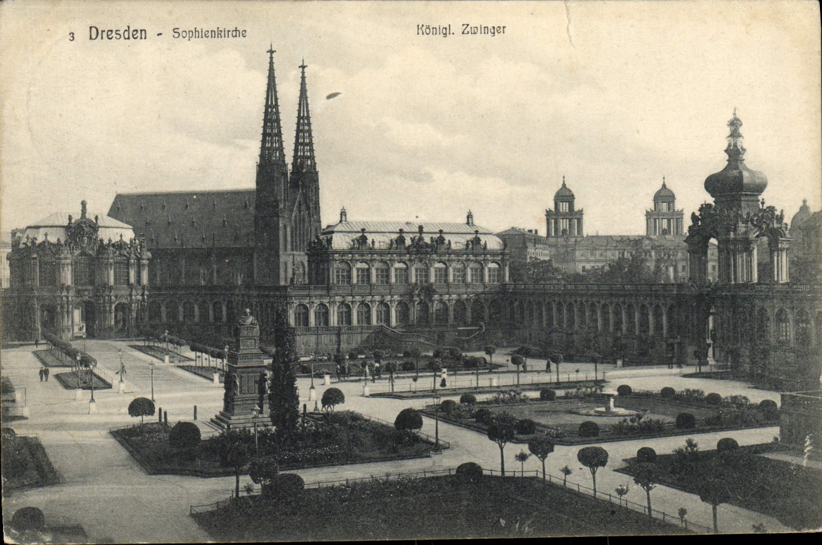 VINTAGE POSTCARD Dresden Sophienkirche Konigl Zwinger