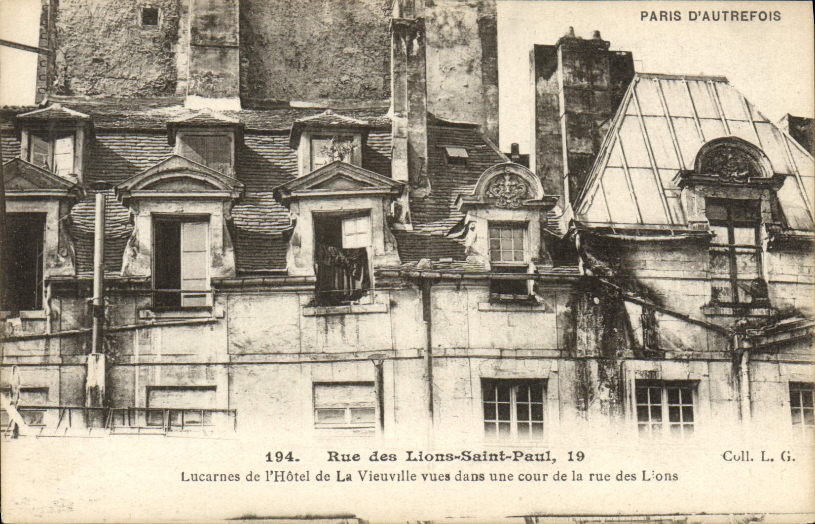 VINTAGE POSTCARD Paris Street of the Lions Saint Paul Attic windows of the hotel of Vieuville seen in a court of the street of the lions