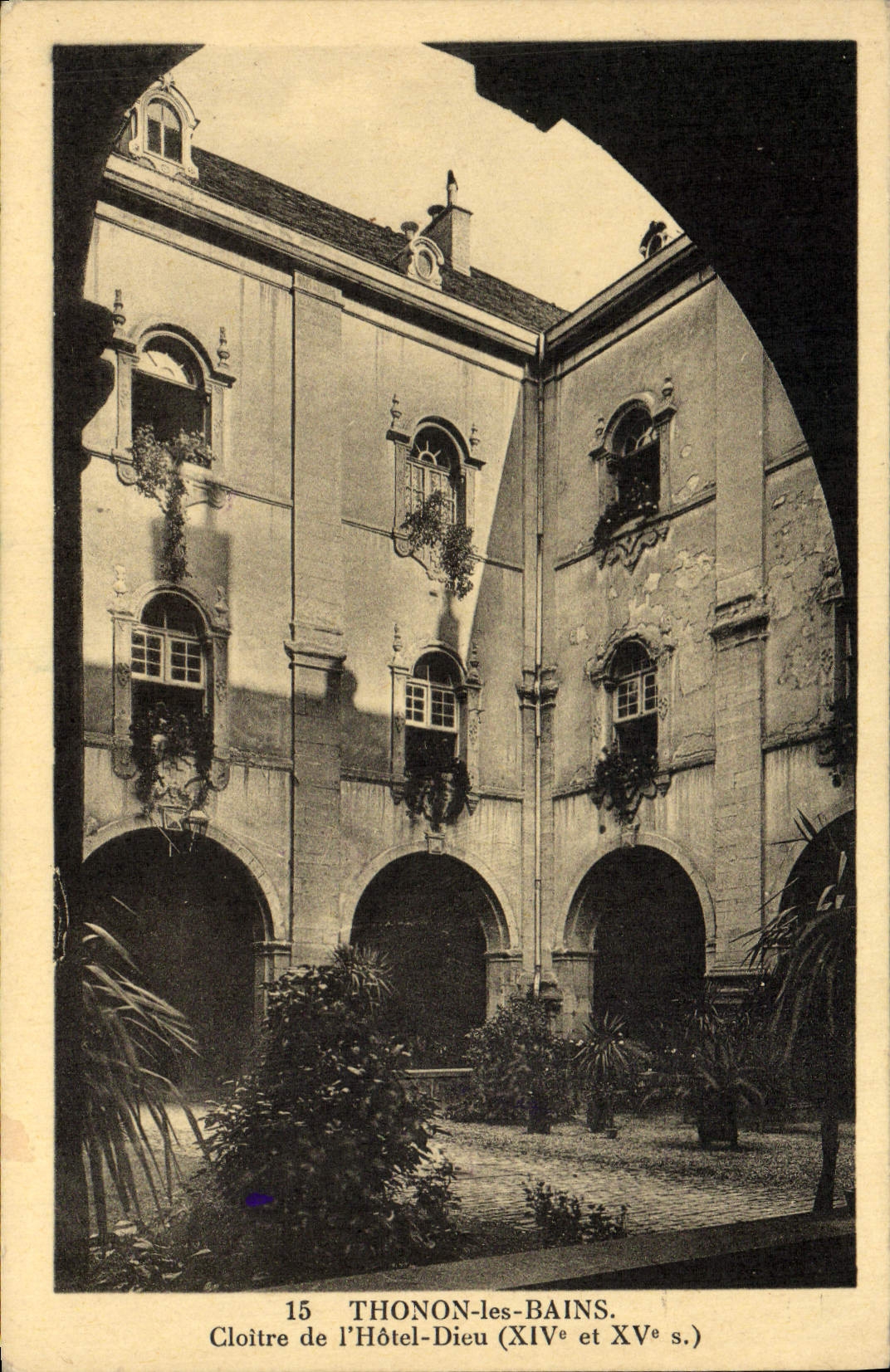 VINTAGE POSTCARD Thonon Les Bains Cloister of the Hotel God