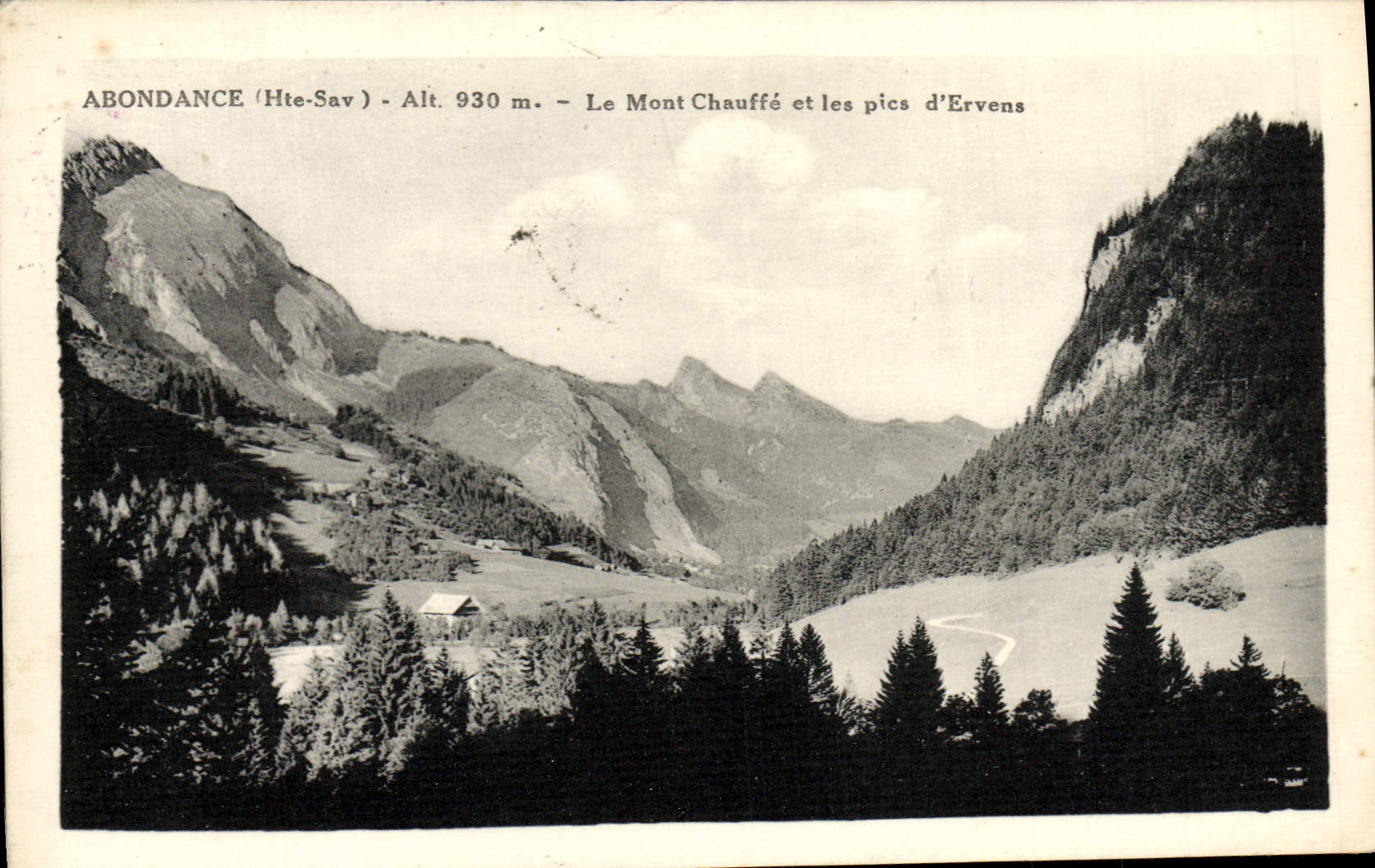 VINTAGE POSTCARD Abondance the Mount Heats and the peaks of Ervens
