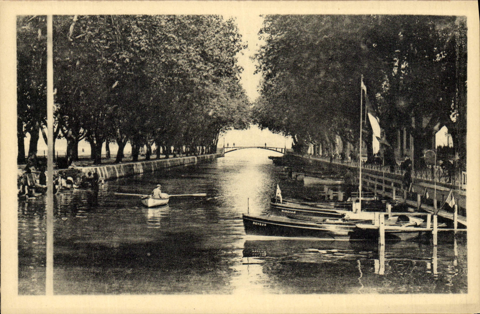 CPA Annecy Canal du Vasse