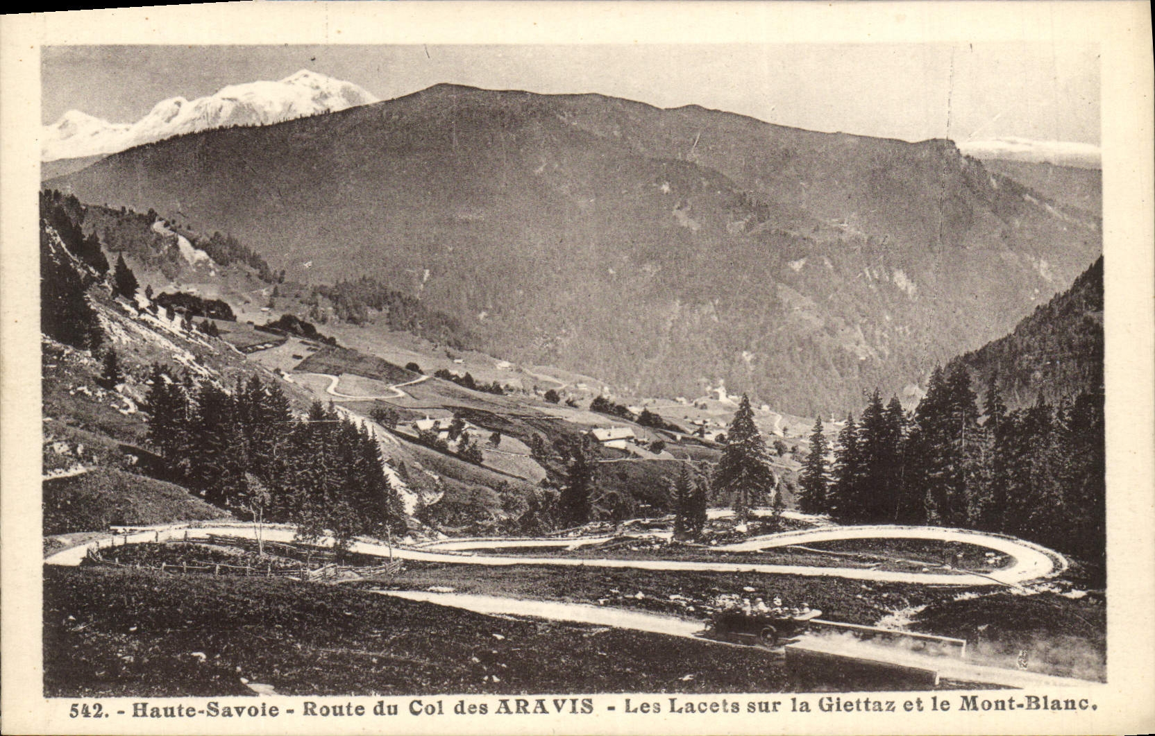 CPA Aravis Les Lacets sur la Glettaz et le mont Blanc