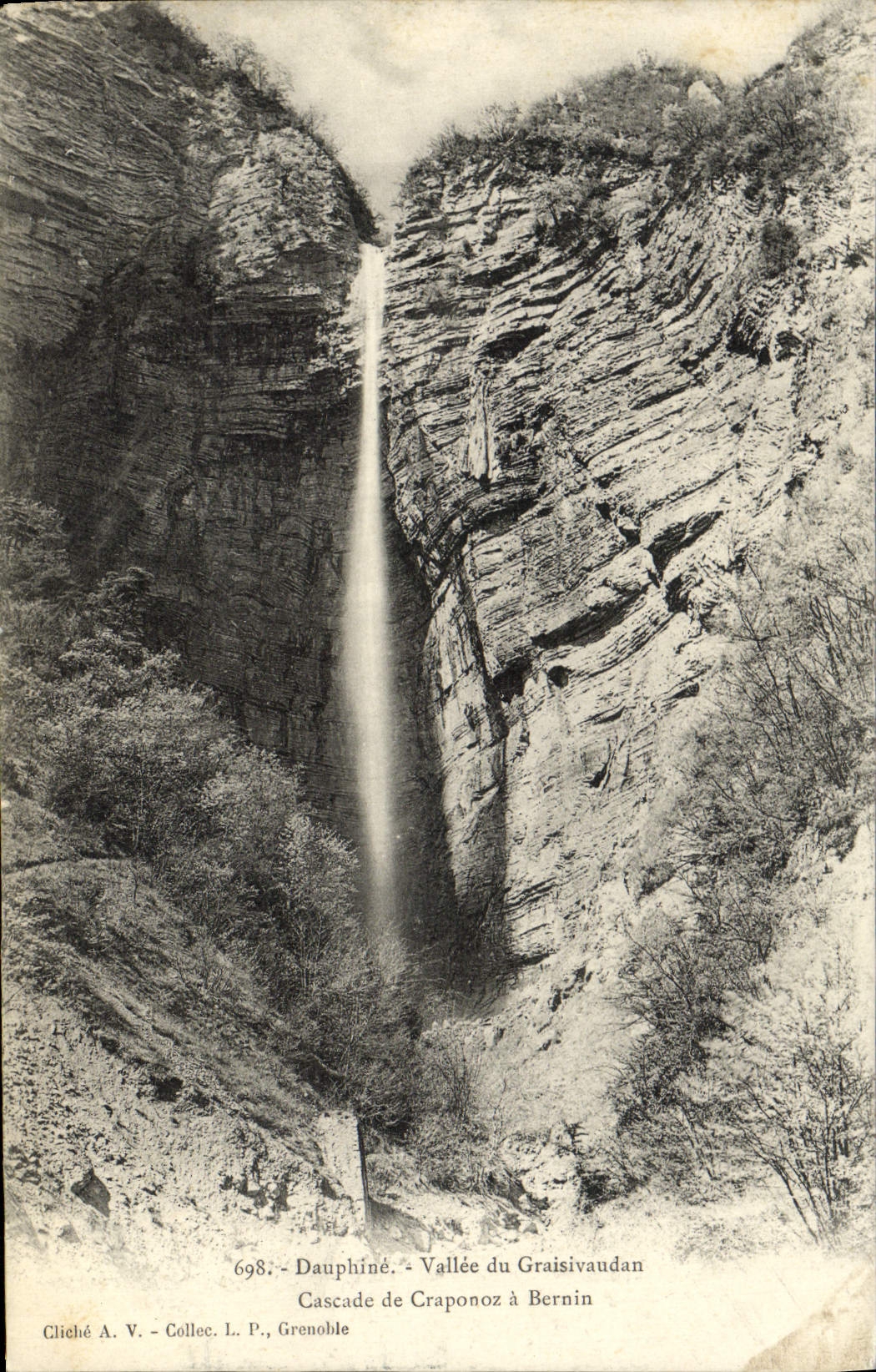 VINTAGE POSTCARD Dauphine Valley of Graisivaudan Cascade of Craponoz has Bernin