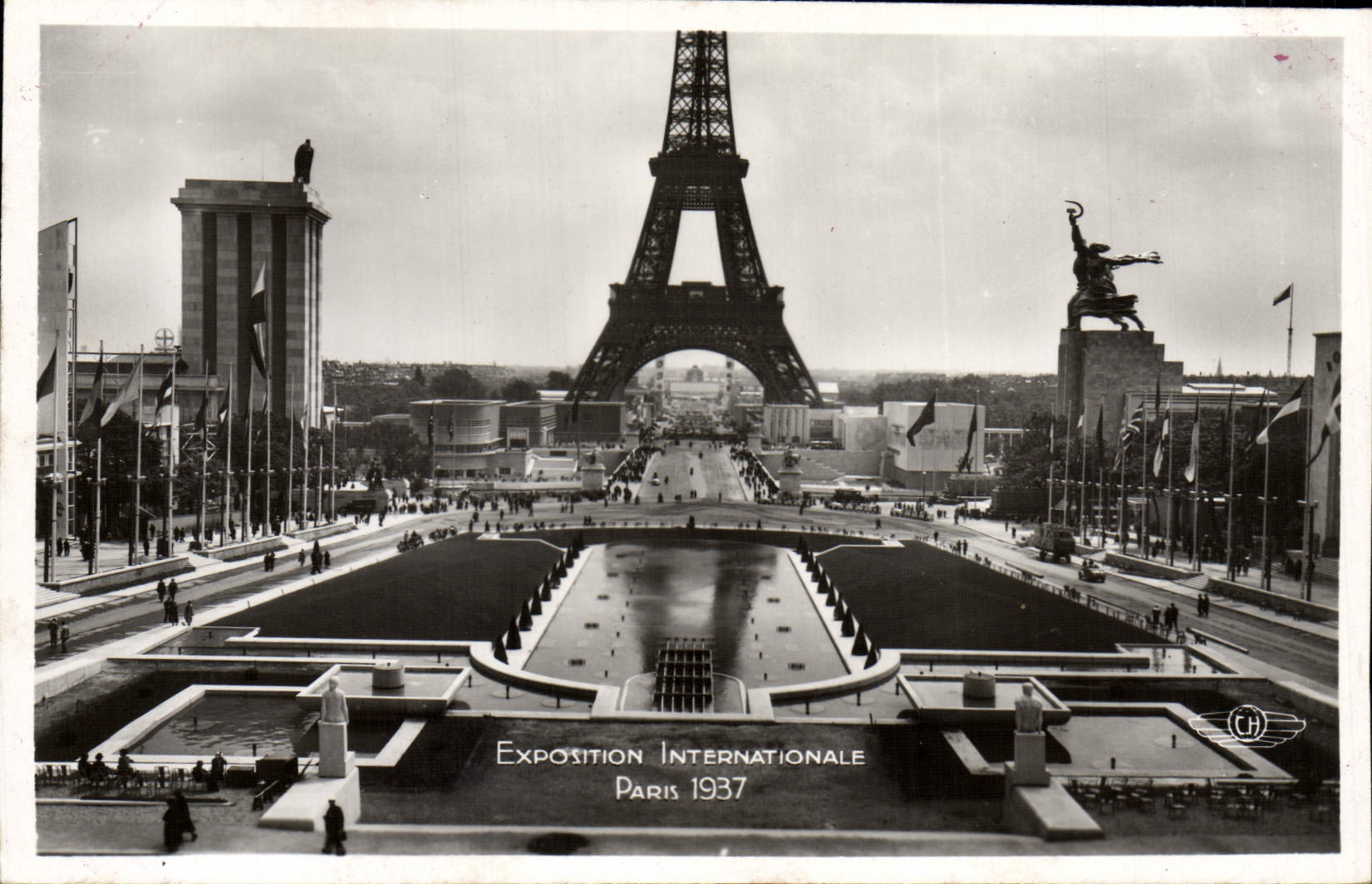 VINTAGE POSTCARD International exhibition Paris 1937 Trocadero Eiffel Tower