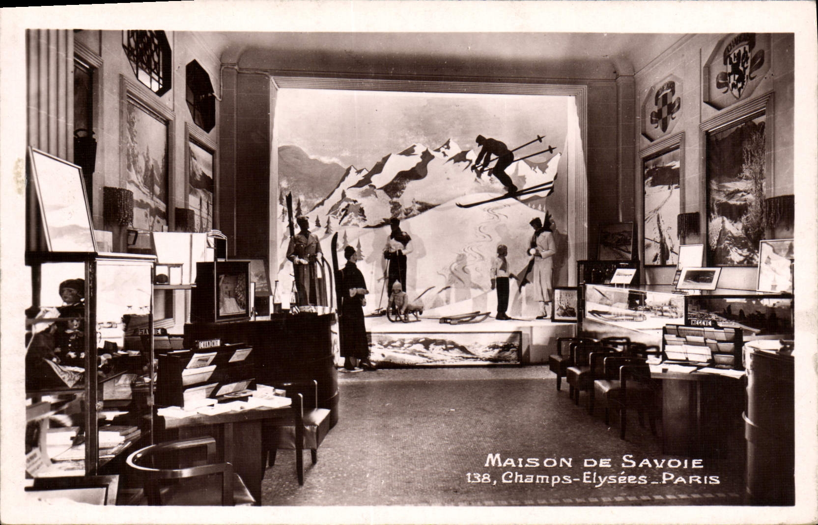 CPA Paris Maison de Savoir 133 Champs Elysees Ski Luge