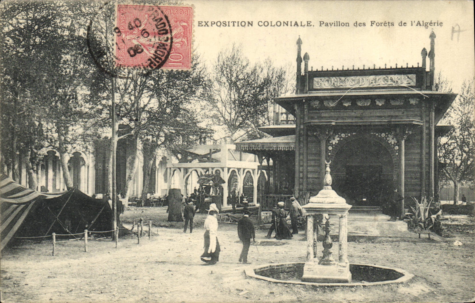 CPA Paris Exposition Coloniale Pavillon des forets de l'Algerie 