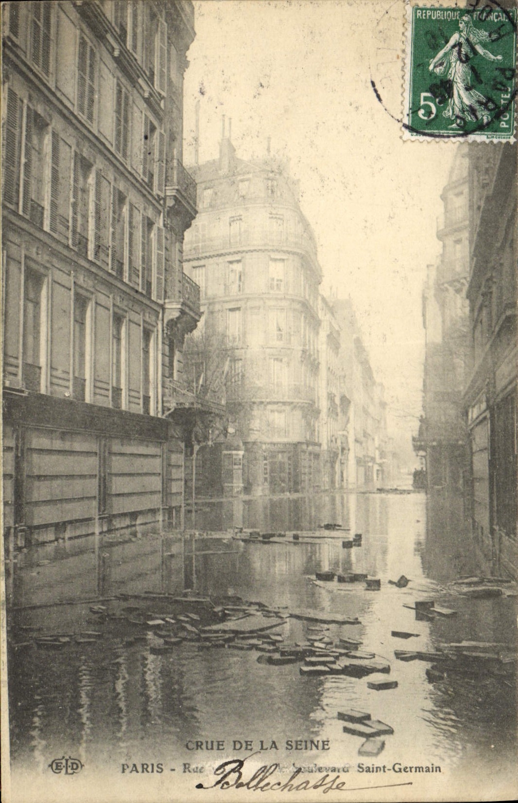 CPA Paris Crue De La Seine Boulevard St Germain