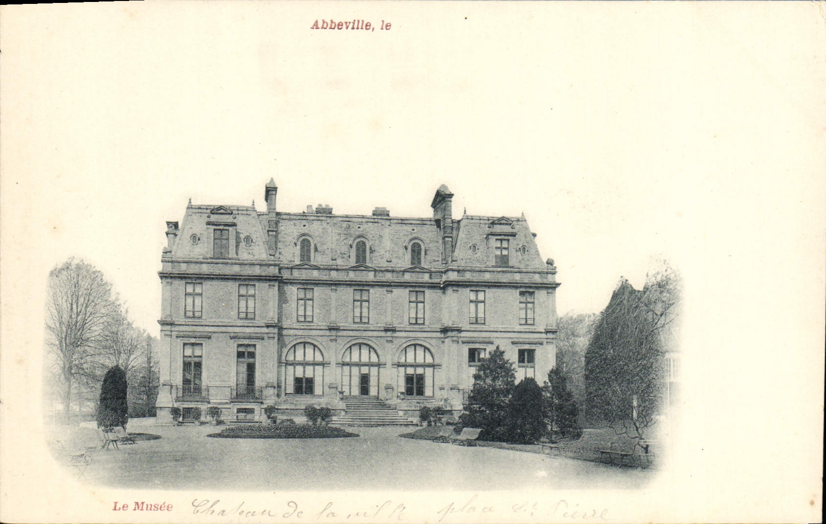 VINTAGE POSTCARD Abbeville the museum