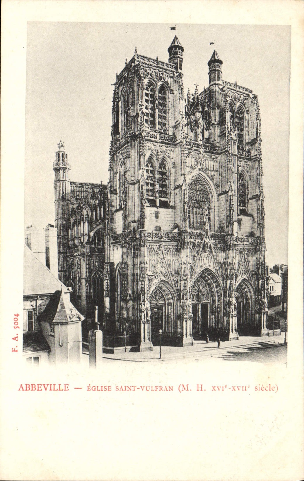 VINTAGE POSTCARD Abbeville Church Vuleran Saint
