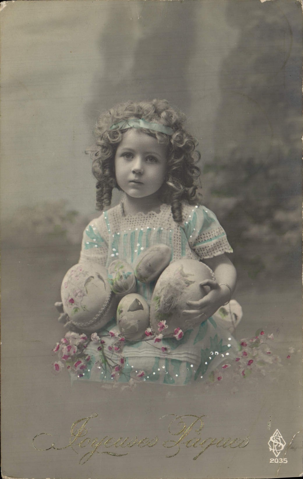 CPA Fantaisie Enfant Oeufs