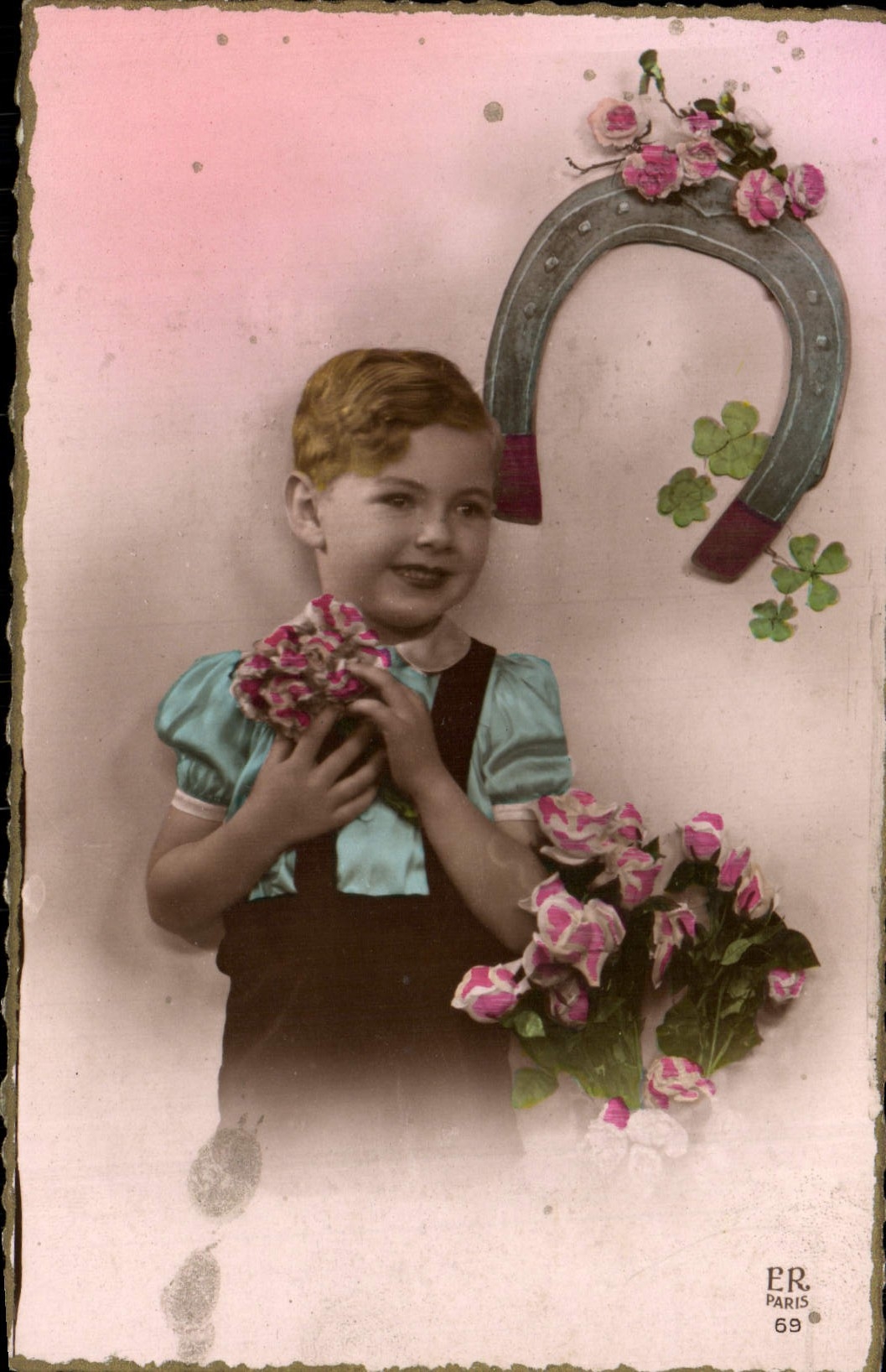 CPA Fantaisie Enfant Fer a cheval