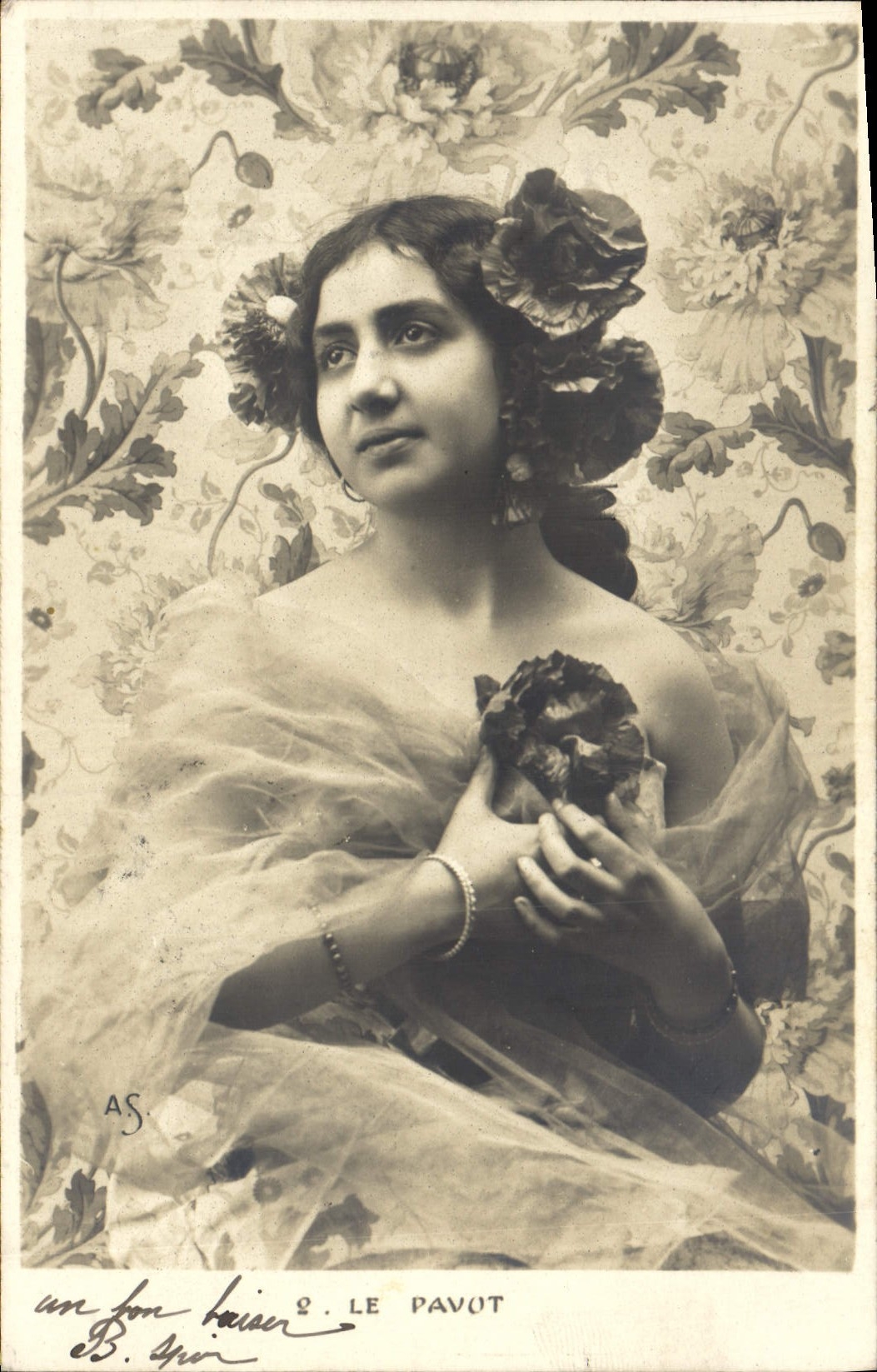 VINTAGE POSTCARD Fantasy Woman the poppy