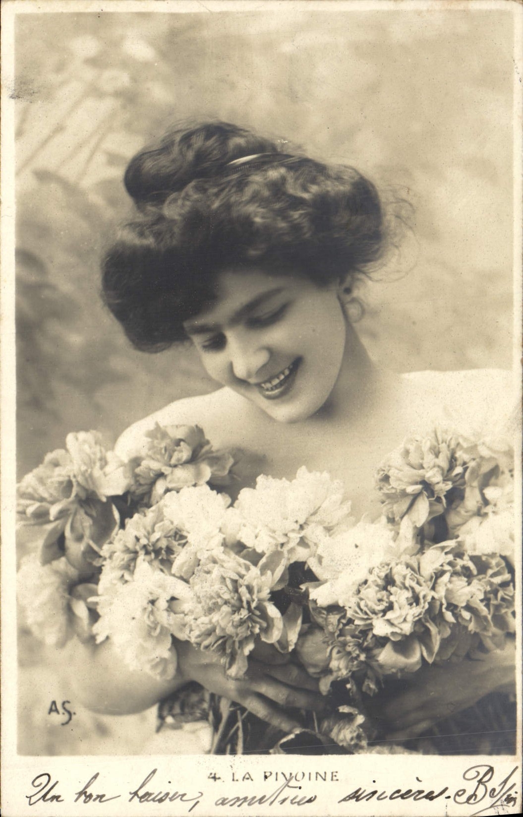 VINTAGE POSTCARD Fantasy Woman the peony