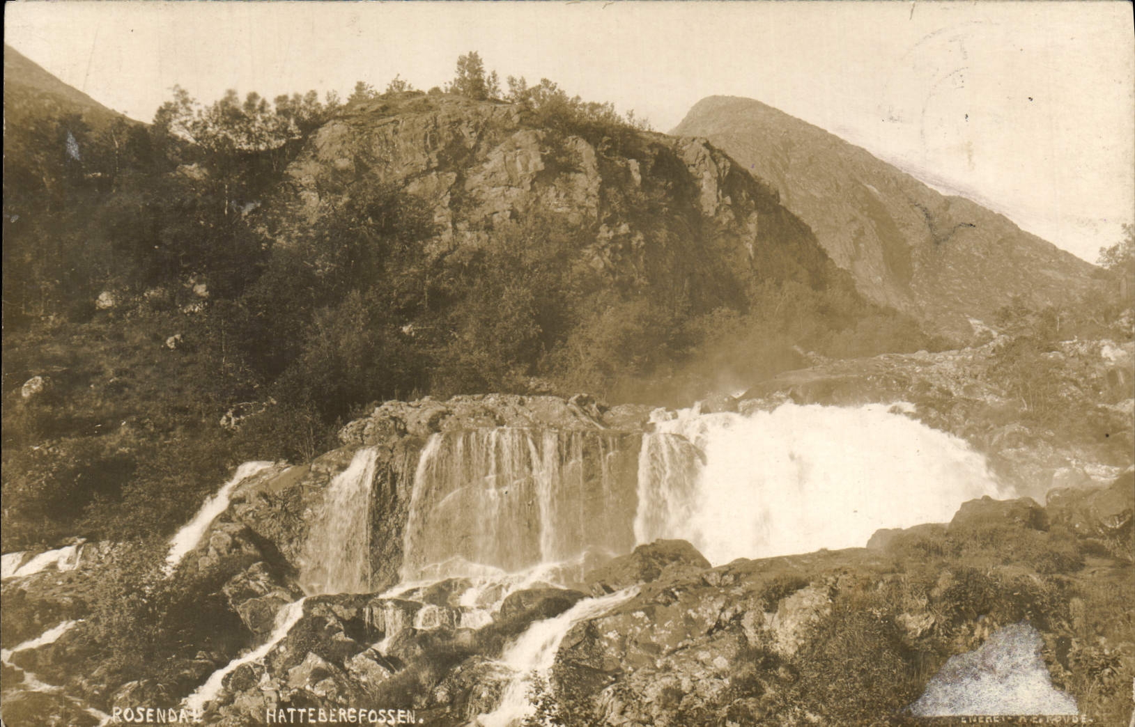 VINTAGE POSTCARD Rosendale Hattebergsfossen