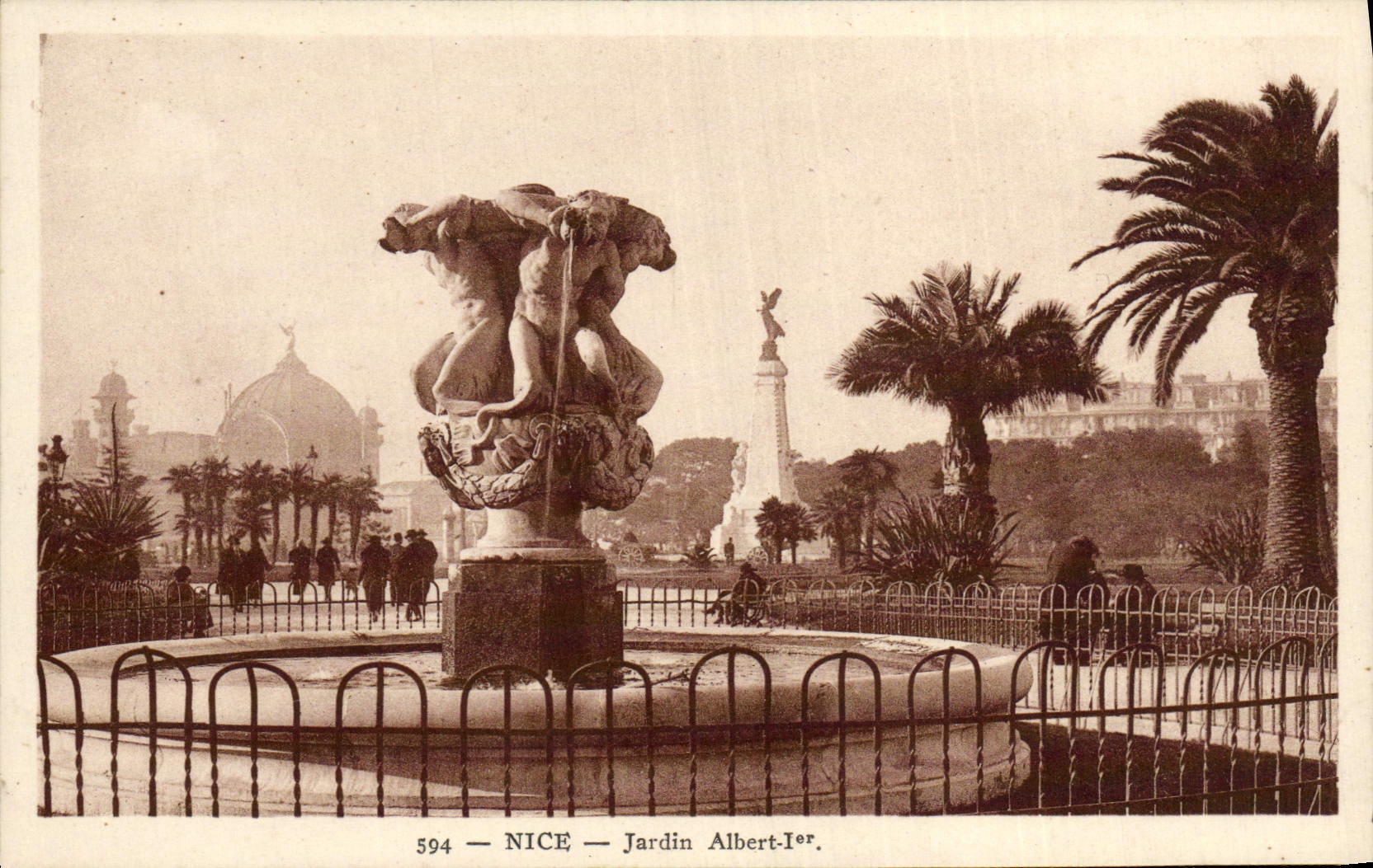 CPA Nice Jardin Albert 1er