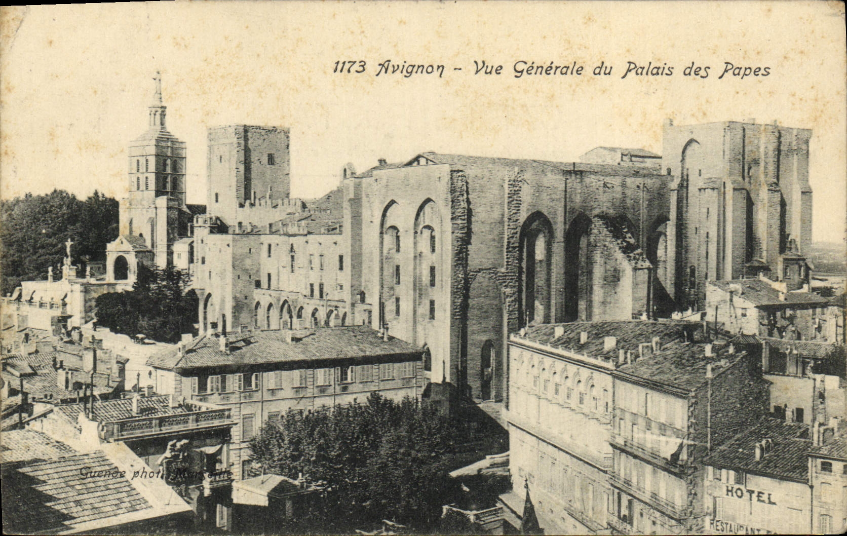 Opinión de Avignon de la POSTAL de la VENDIMIA del paladar de los papas