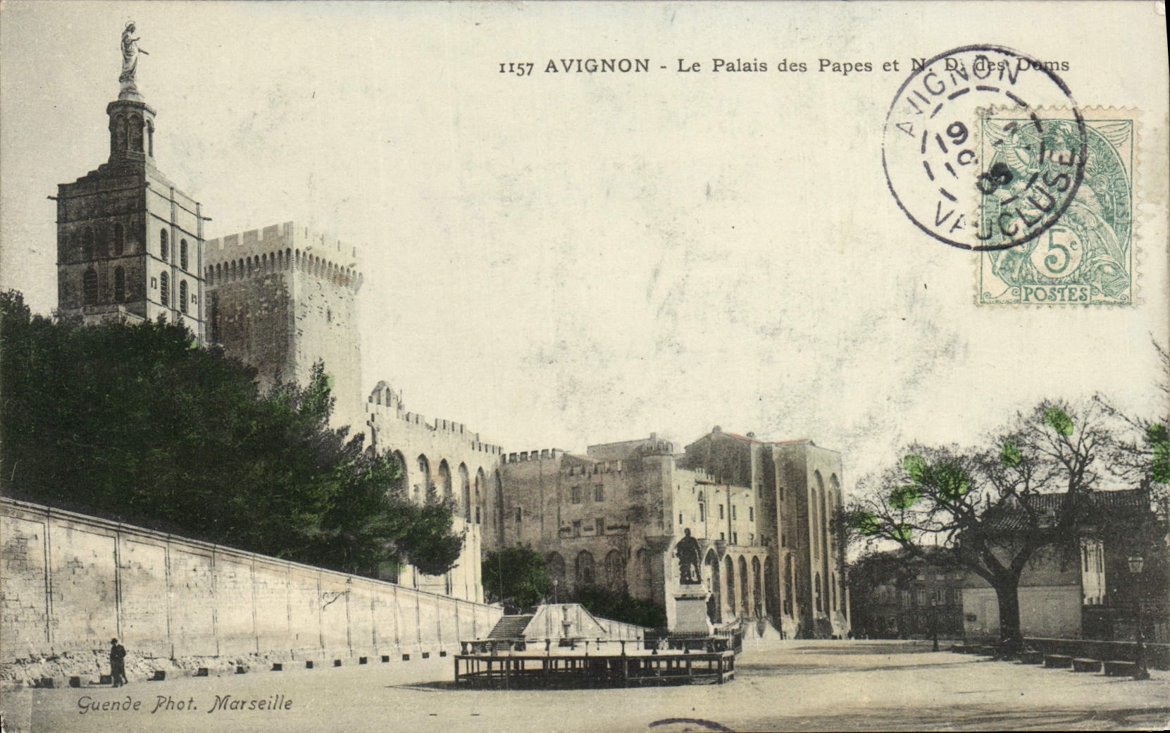 POSTAL Avignon de la VENDIMIA el paladar de los papas de Notre Dame de Doms