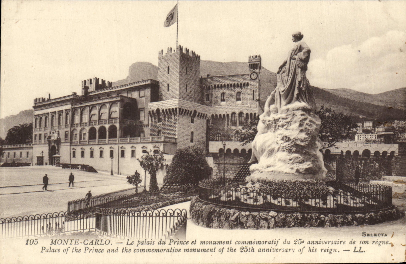 CPA Monte Carlo Le Palais du Prince et Monument Commemoratif