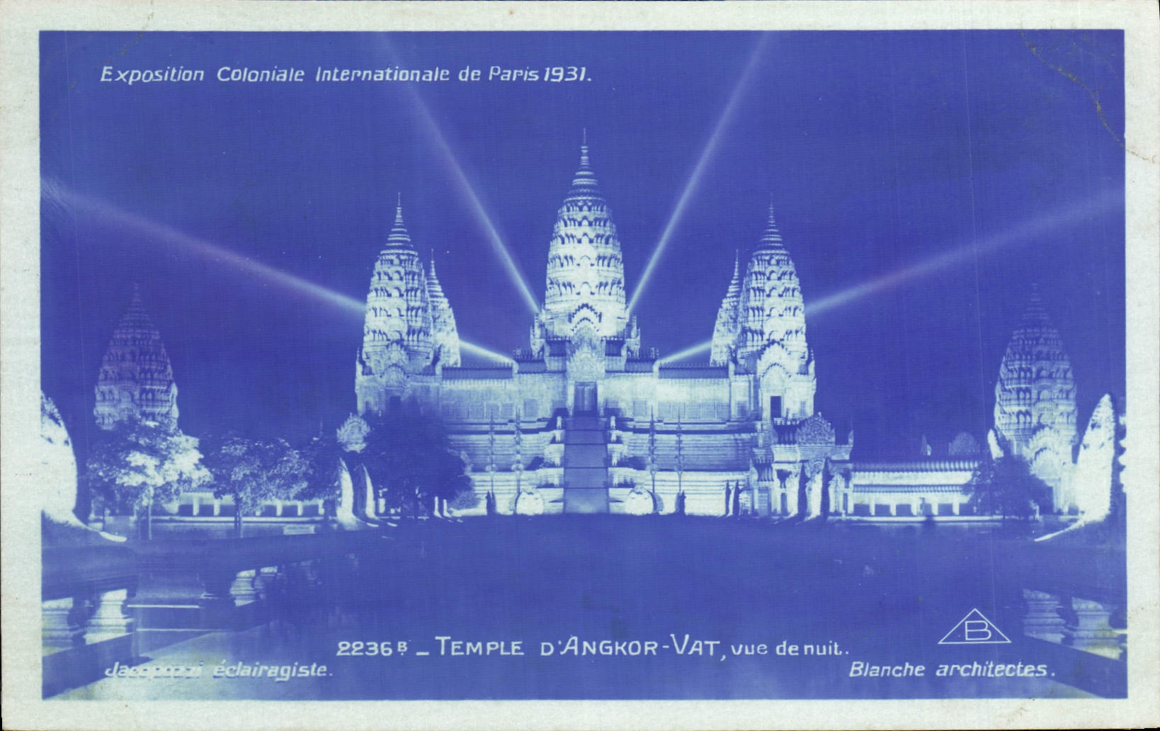 CPA Exposition Coloniale Internationale de Paris 1931 Temple d'Angkor Vat vued e nuit