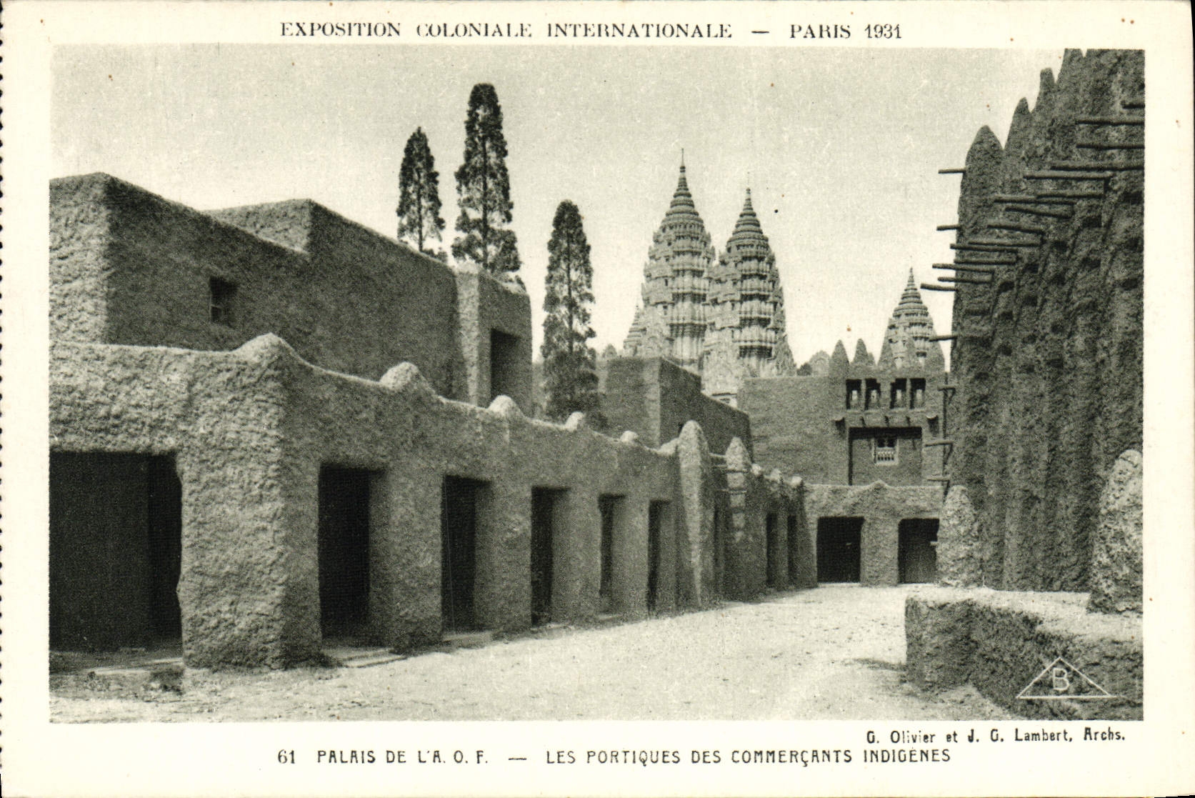 CPA Exposition Coloniale Internationale De Paris 1931 Palais de l'AOF Les portiques des commercants indigenes