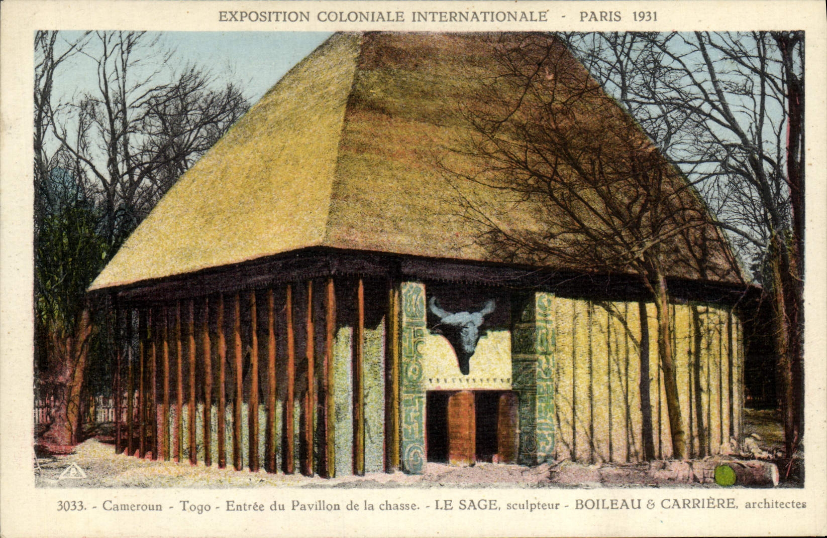 CPA Exposition Coloniale Internationale Paris 1931 Cameroun Togo Entree du pavillon de la chasse