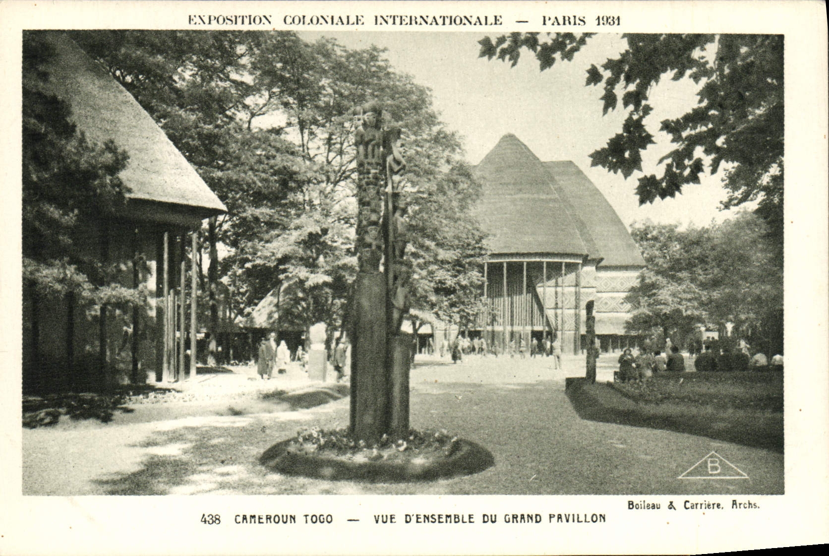 CPA Exposition Coloniale Internationale Paris 1931 Cameroun Togo Vue d'ensemble du grand pavillon