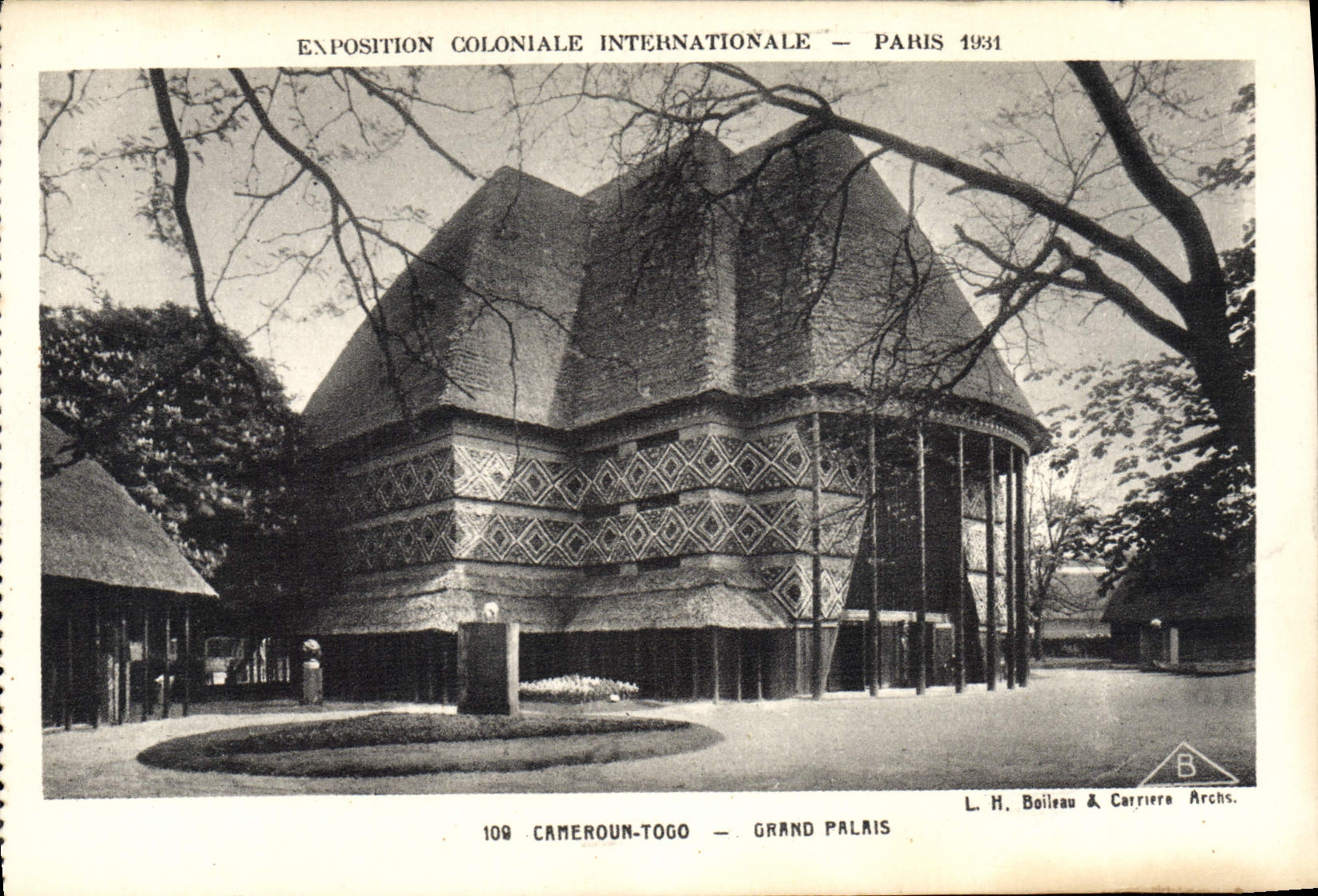 CPA Exposition Coloniale Internationale Paris 1931 Cameroun Togo Grand palais