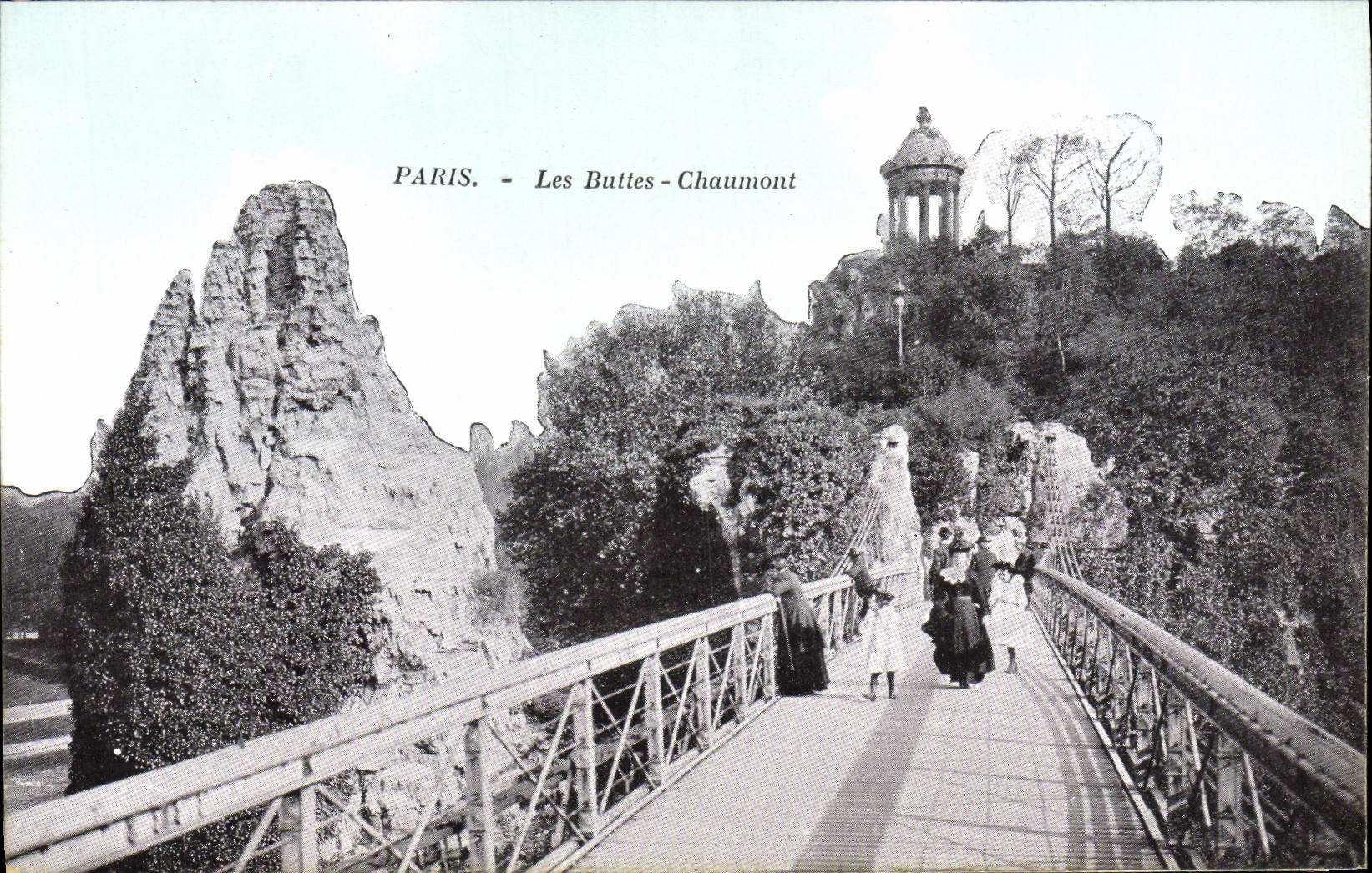 CPA Paris Les Buttes Chaumont