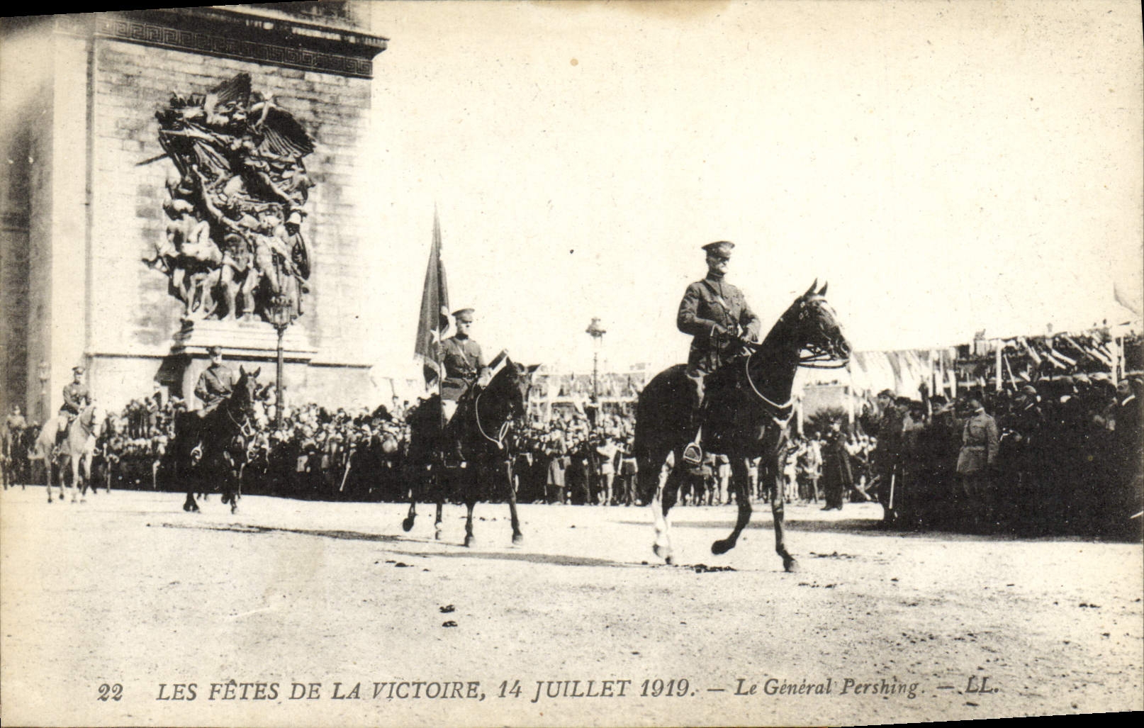 CPA Les Fetes De La Victoire 14 Juillet 1919 Le General Pershing Militaria