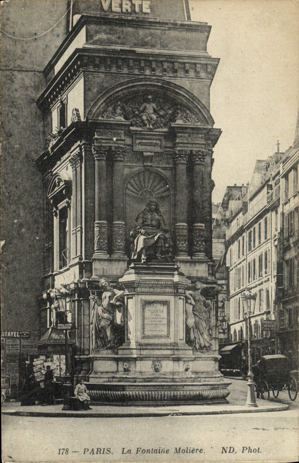 CPA Paris La Fontaine Moliere