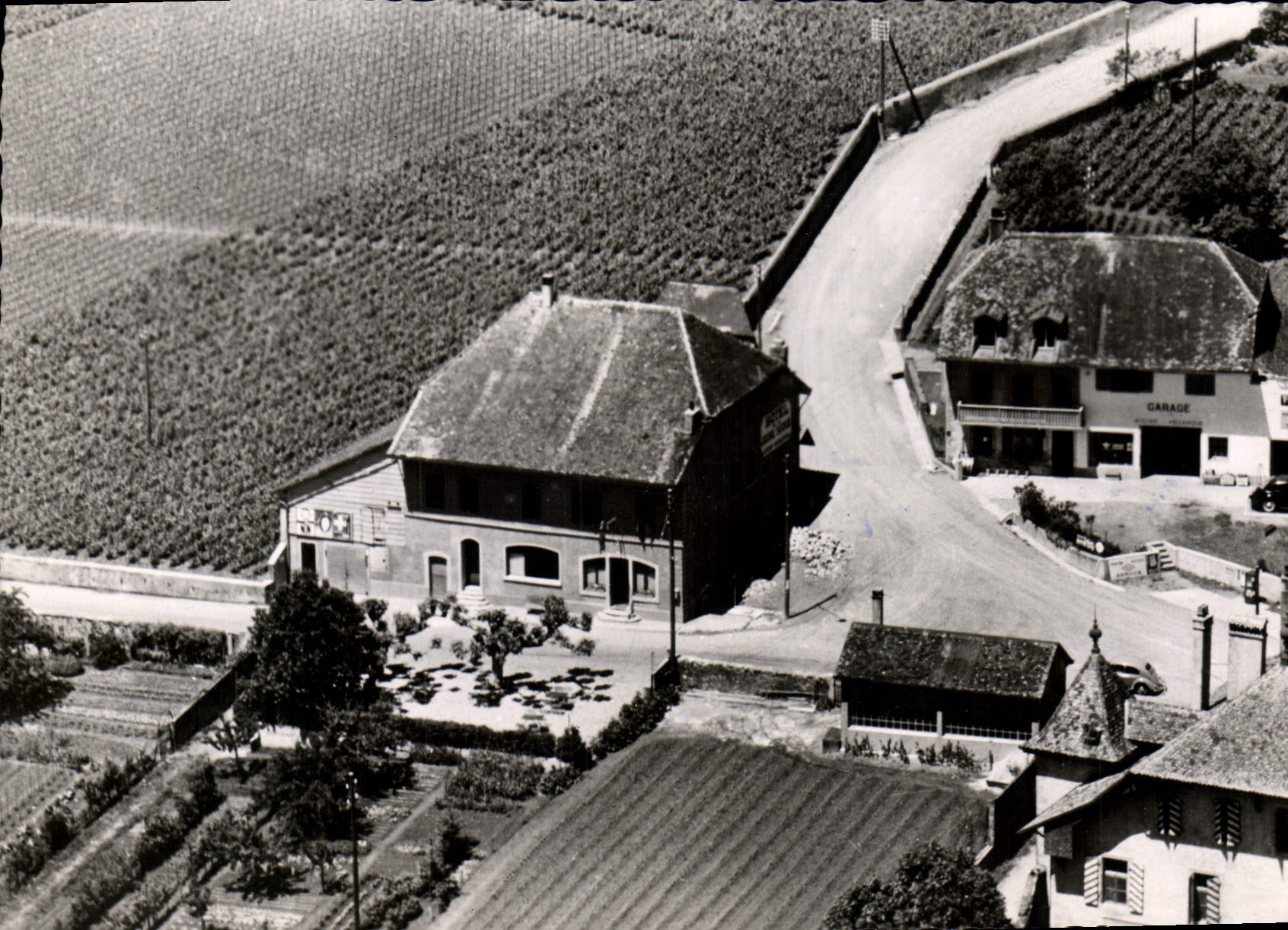 CPM Vue Aerienne Hotel Restaurant Jeune suisse Mont S Rolle
