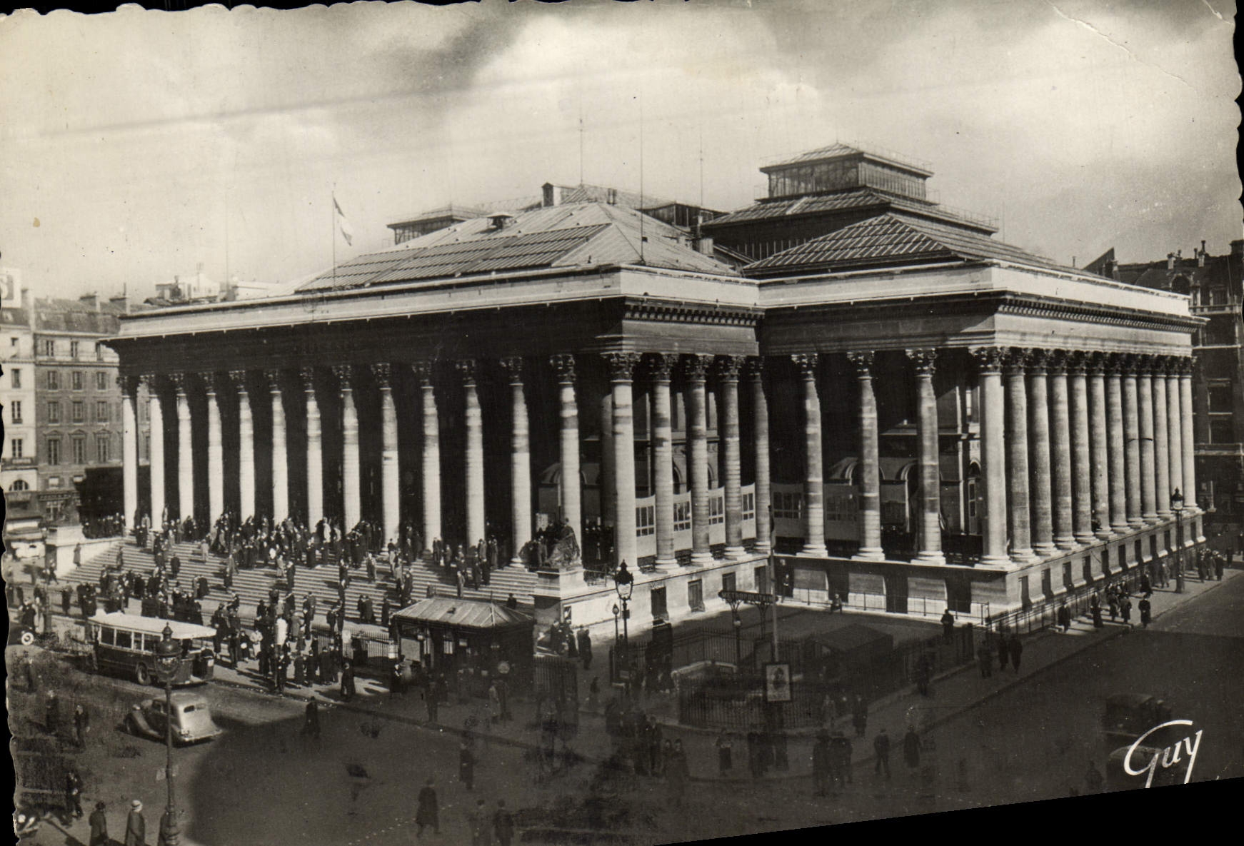 MODERN CARD Paris And Its Wonders the Stock Exchange Of the Transferable securities