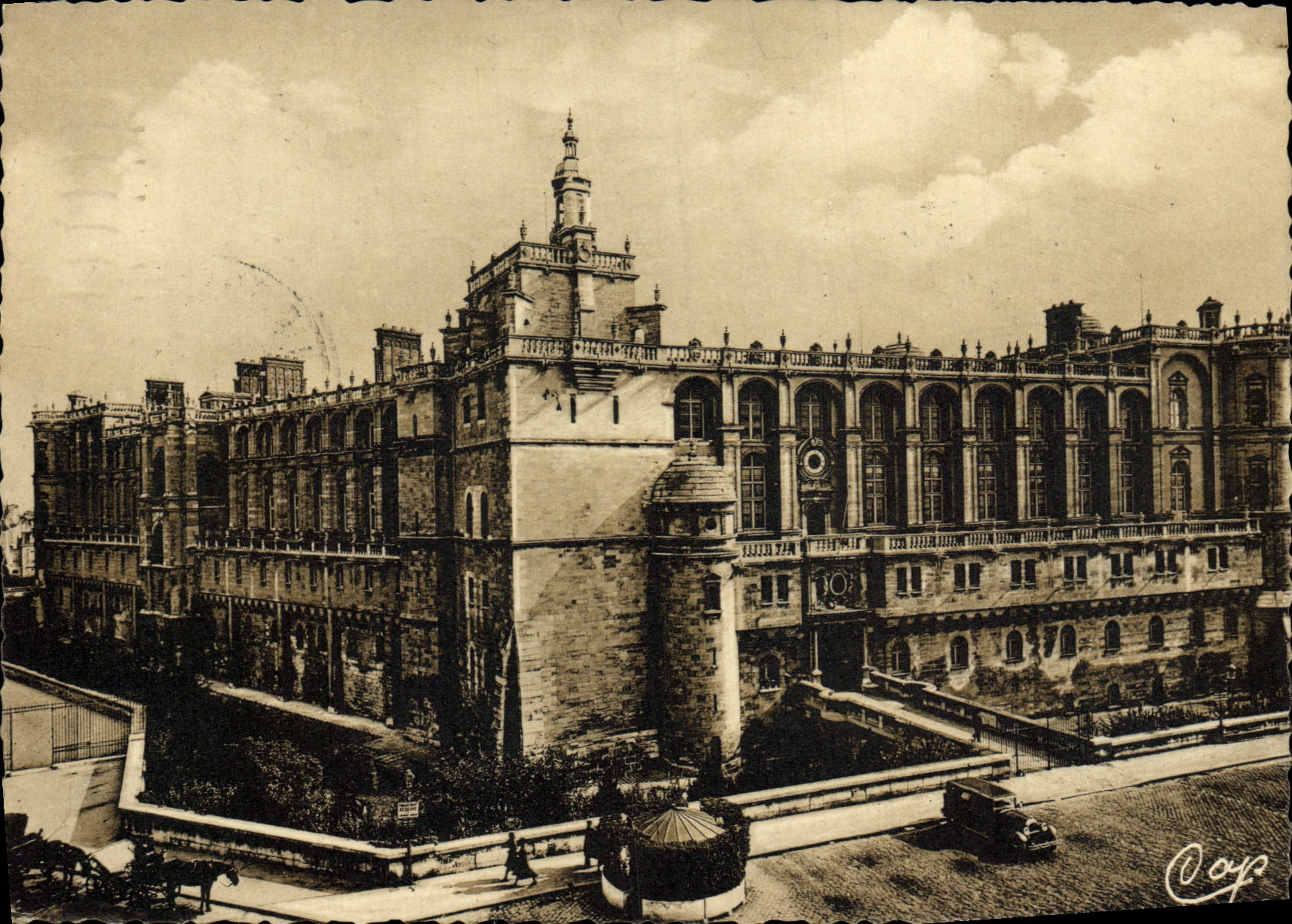 CPM St German en Laye La Facade NO