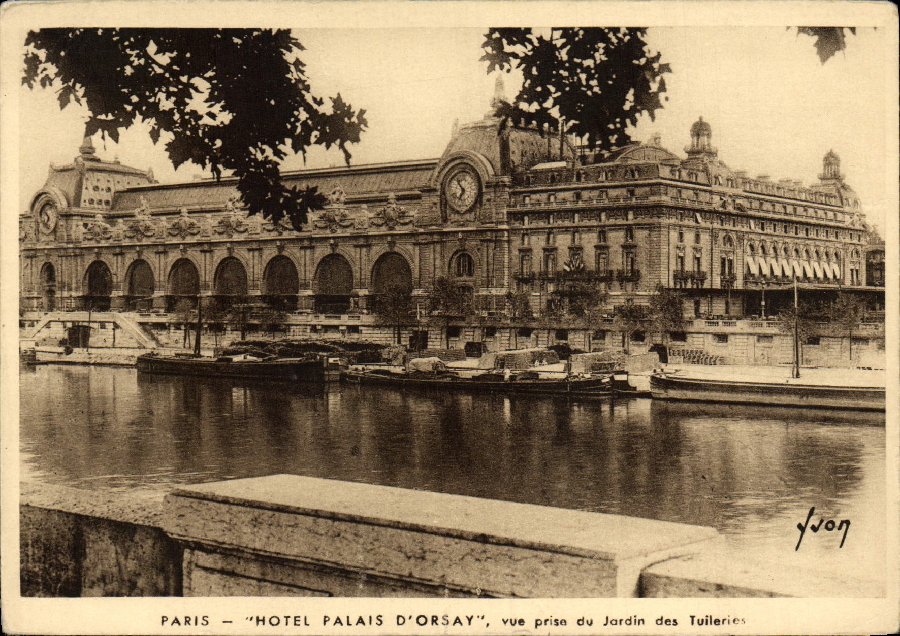 MODERN CARD Paris Hotel Palate of Orsay seen from of the Garden of Tileries