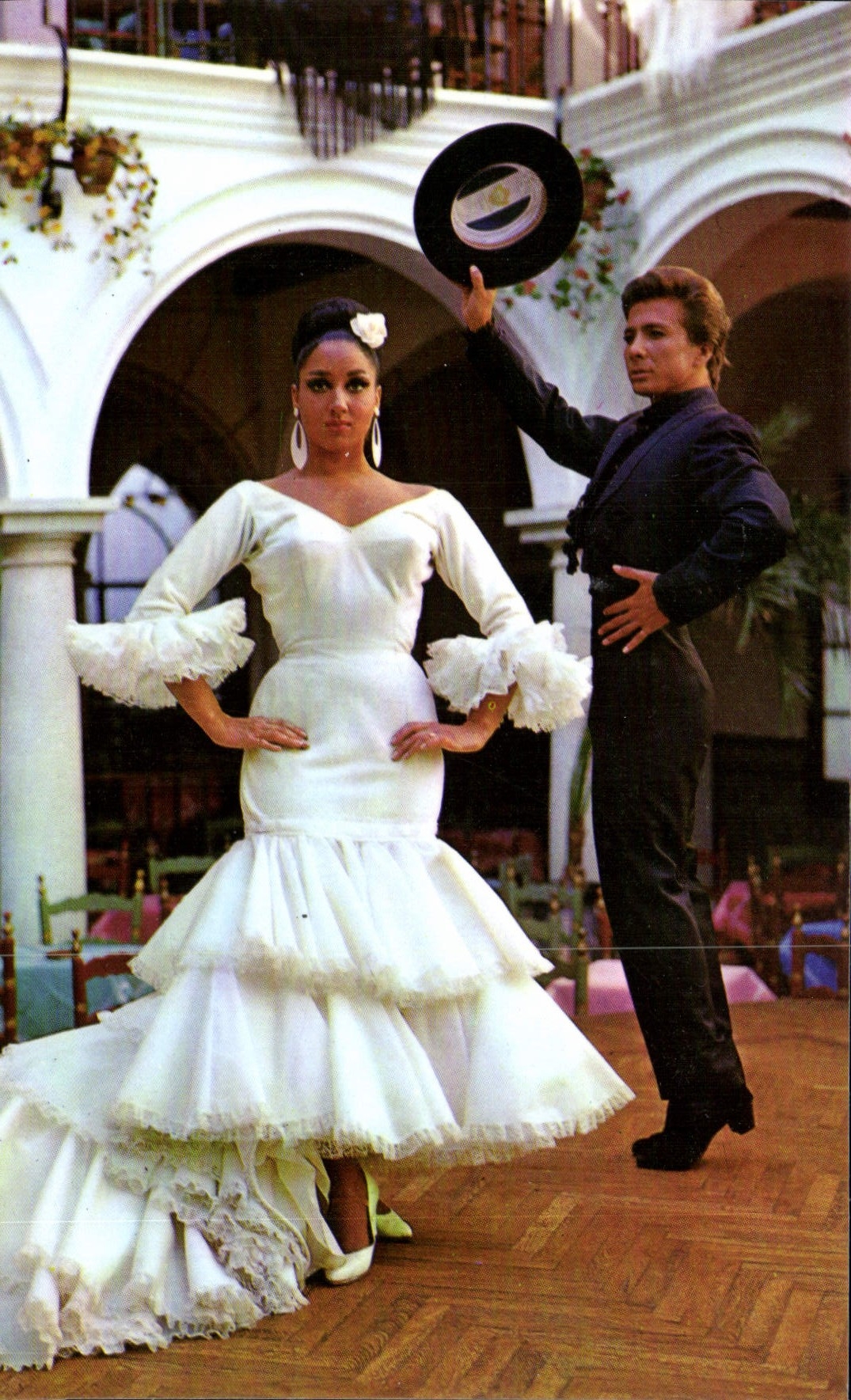 MODERN CARD El Relicario Zara Pedro Los Luceros Folklore