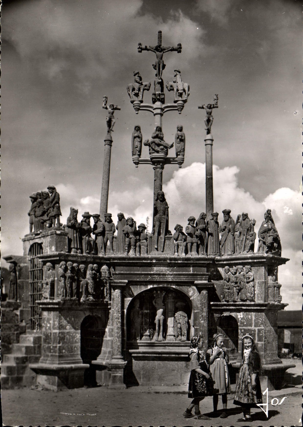 MODERN CARD Plougastel Daoulas the great martyrdom Children Folklore