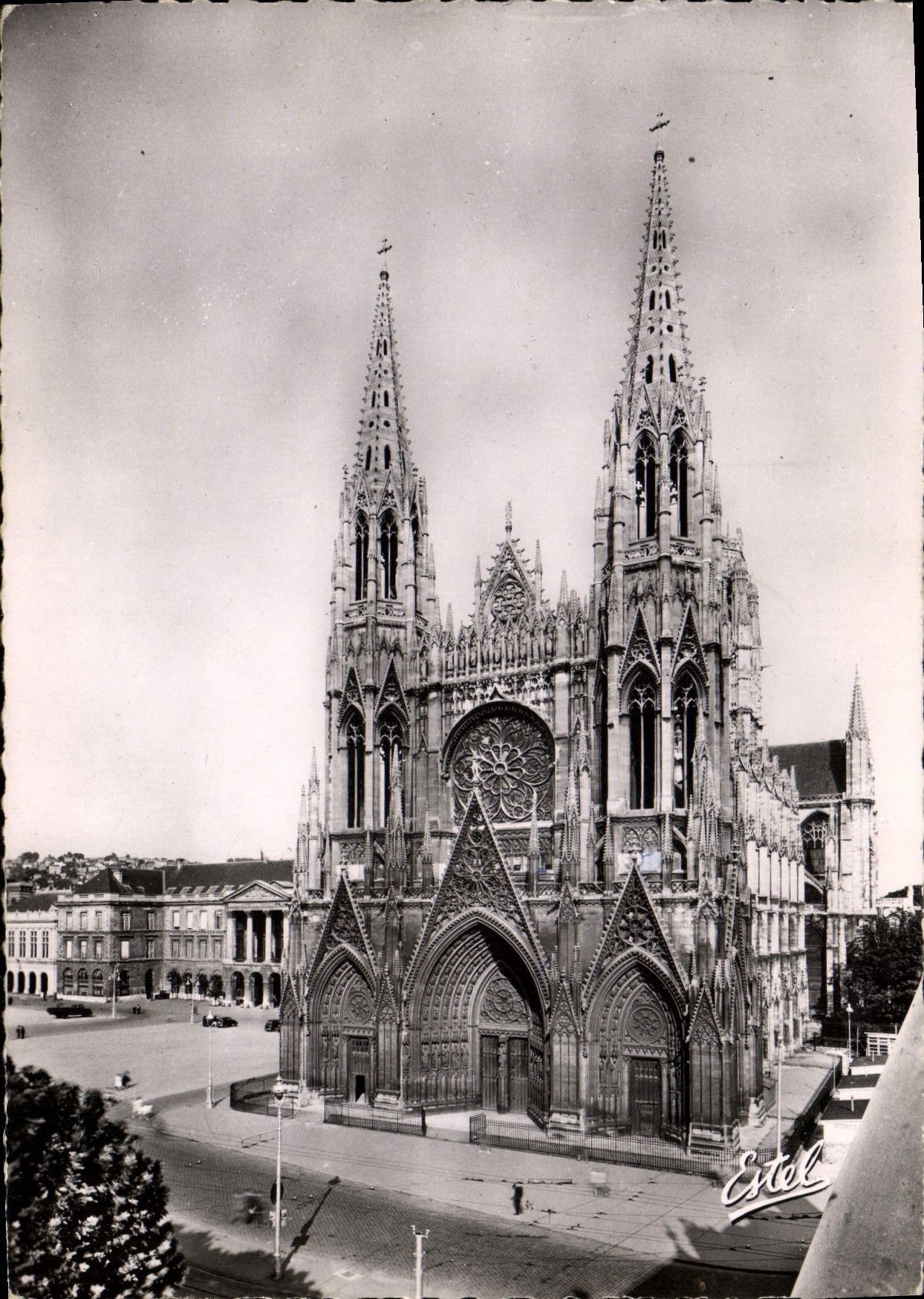 MODERN CARD Rouen Frontage of the Church St Ouen