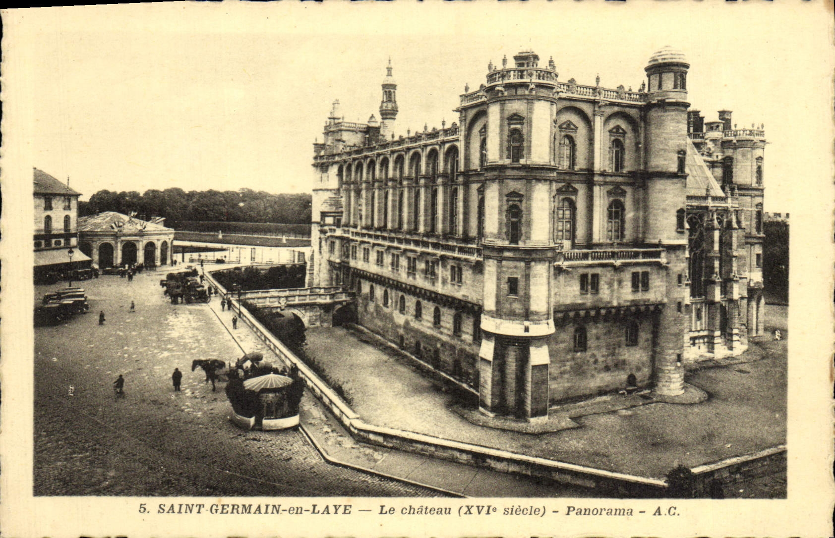 CPA Saint Germain en Laye Le Chateau Panorama