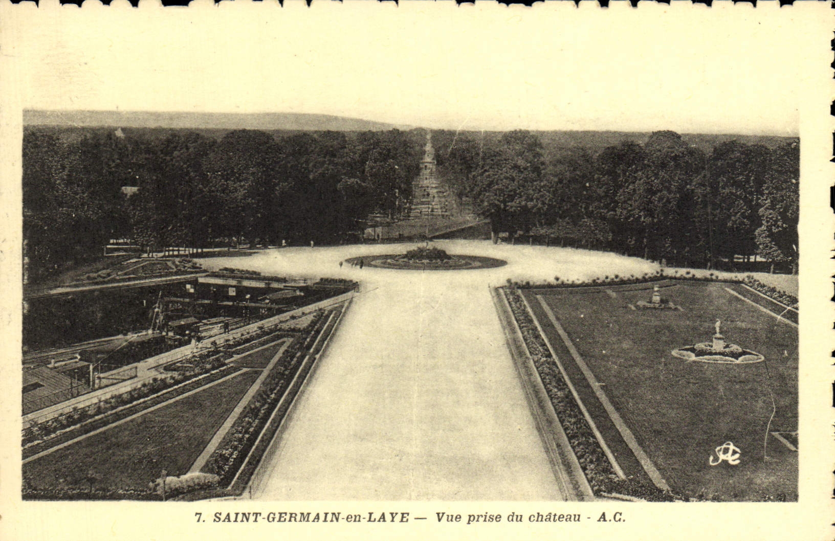 CPA Saint Germain en Laye Vue prise du Chateau